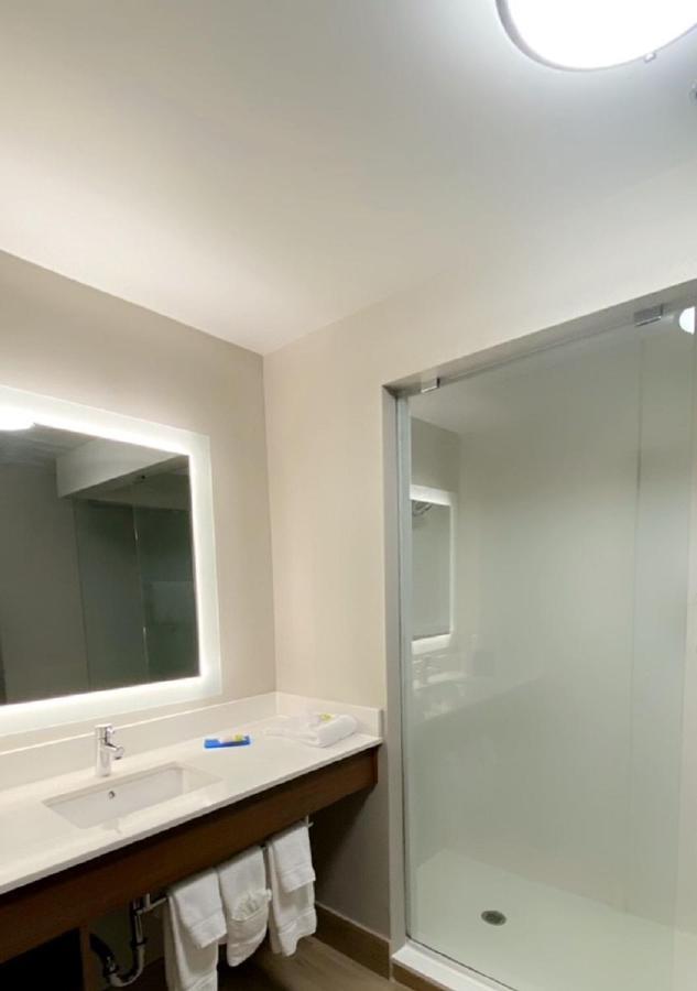 Holiday Inn Express Quantico - Stafford By Ihg Exterior foto